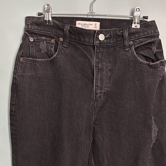 Abercrombie The 90s Straight Ultra High Rise Short - Picture 4 of 10